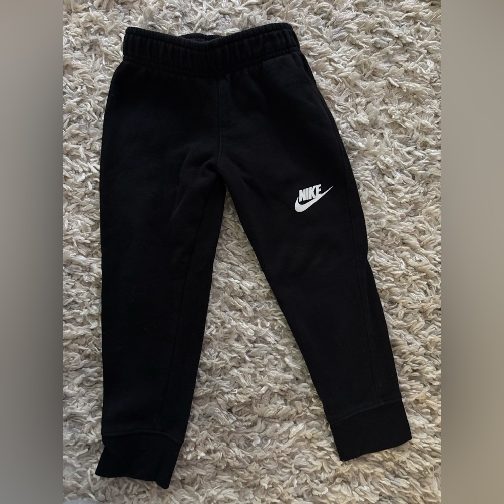 Nike Boys Sweats Sz 4 Black